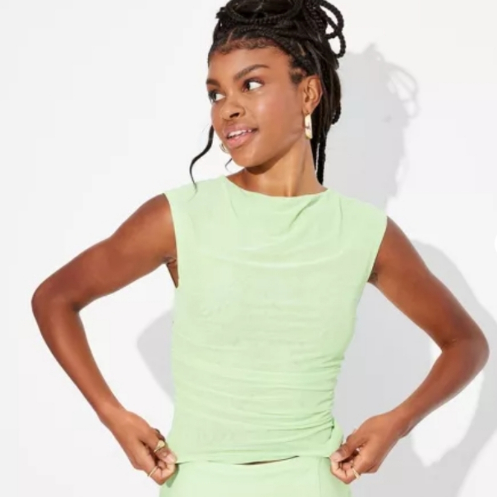 Women's‎ Boat Neck Mesh Top - Picture 5 of 7